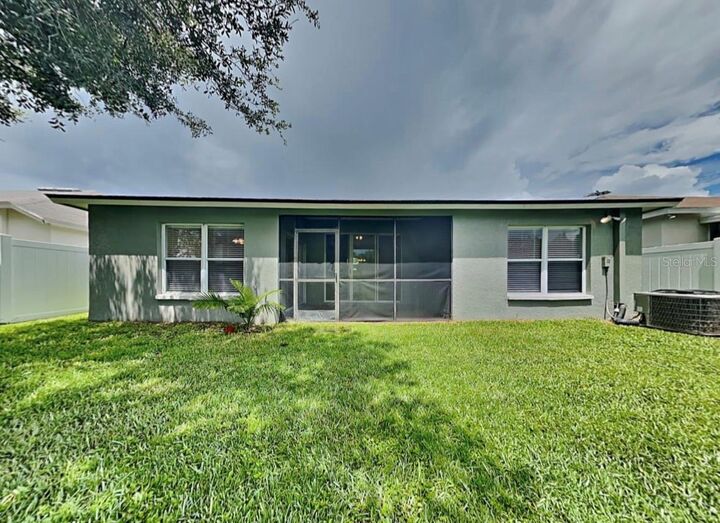 Property Photo:  1629 Maximilian Drive  FL 33543 