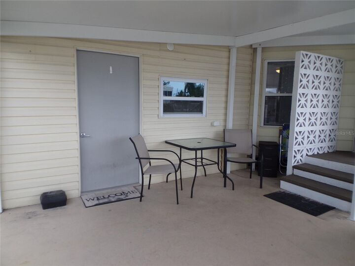Property Photo:  5127 8th Street W  FL 34207 