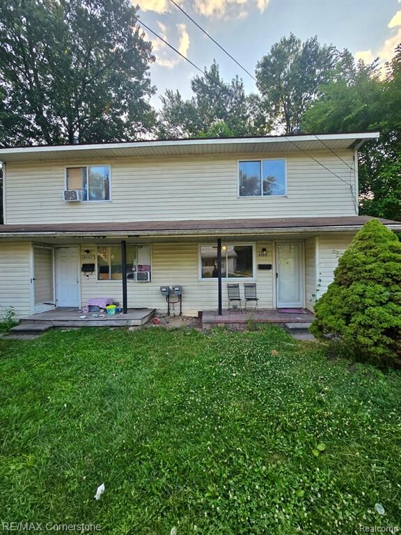 Property Photo:  33511 Berville Court  MI 48186 4660 