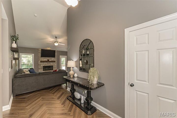 Property Photo:  1652 Ivy Chase Lane  MO 63026 