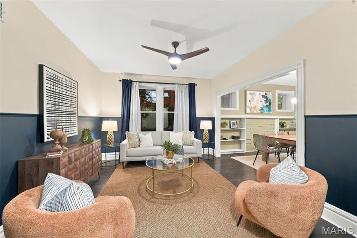 Property Photo: 4021 Shaw Boulevard MO 63110