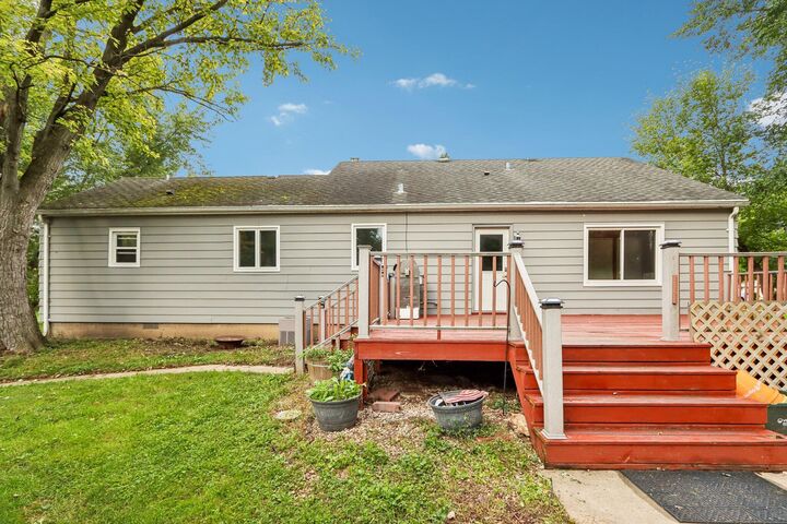 Property Photo: W279n1666 Prospect Ave WI 53072