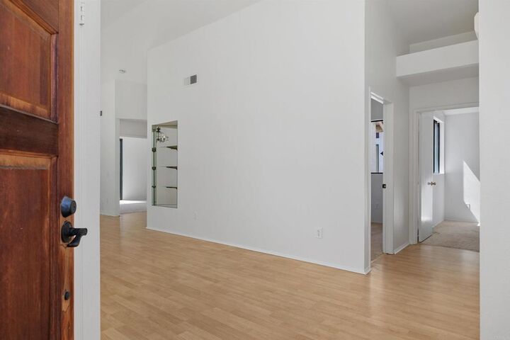 Property Photo: 12012 Caminito Ryone CA 92128