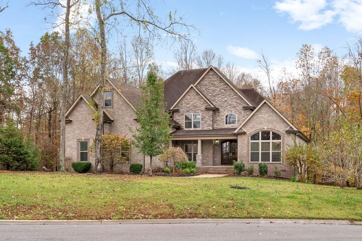 Property Photo: 1620 Wonderboy Ct TN 37042