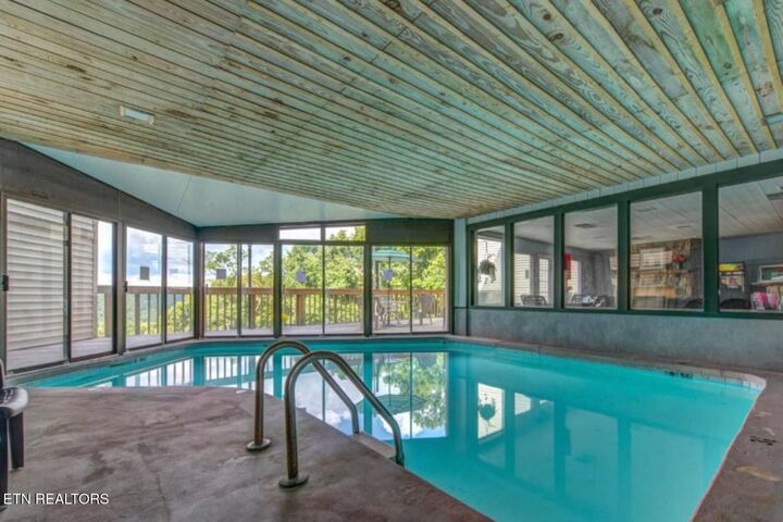 Property Photo:  1102 Ski View Drive 208  TN 37738 