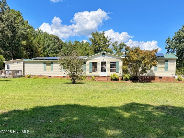 Property Photo: 817 Alphin Road NC 28504