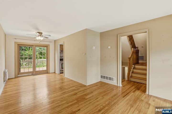 Property Photo:  107 Severin Court  NJ 07016 