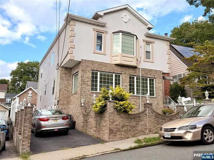 Property Photo:  51 Fairview Avenue  NJ 07603 
