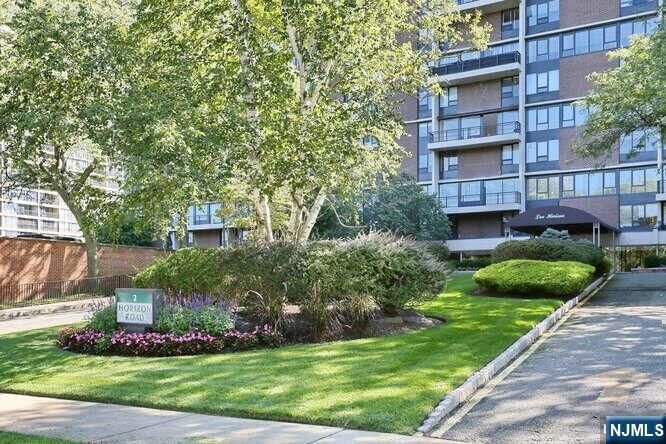 Property Photo: 2 Horizon Road 404 NJ 07024
