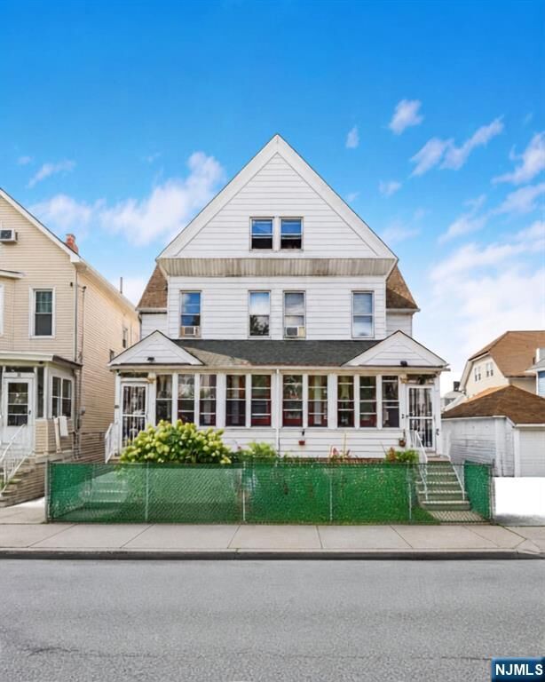 Property Photo:  26 Lincoln Street  NJ 07055 