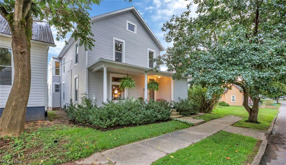 Property Photo:  226 Eastern Avenue  OH 43764 