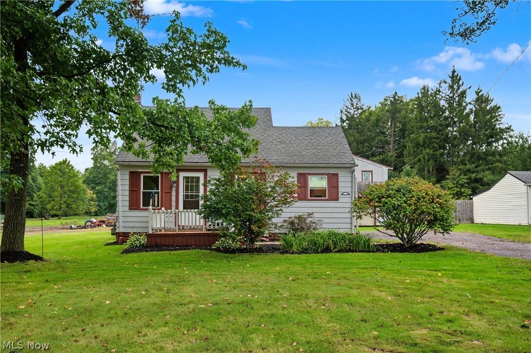 Property Photo:  5540 Charleston  OH 44444 