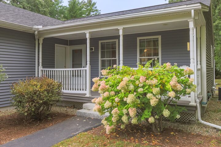Property Photo: 14 Tower Circle NH 03303