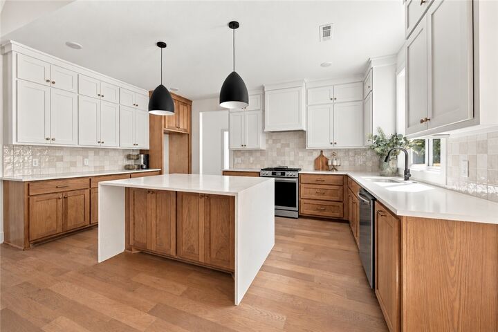 Property Photo: 1 Lockton Drive AR 72714