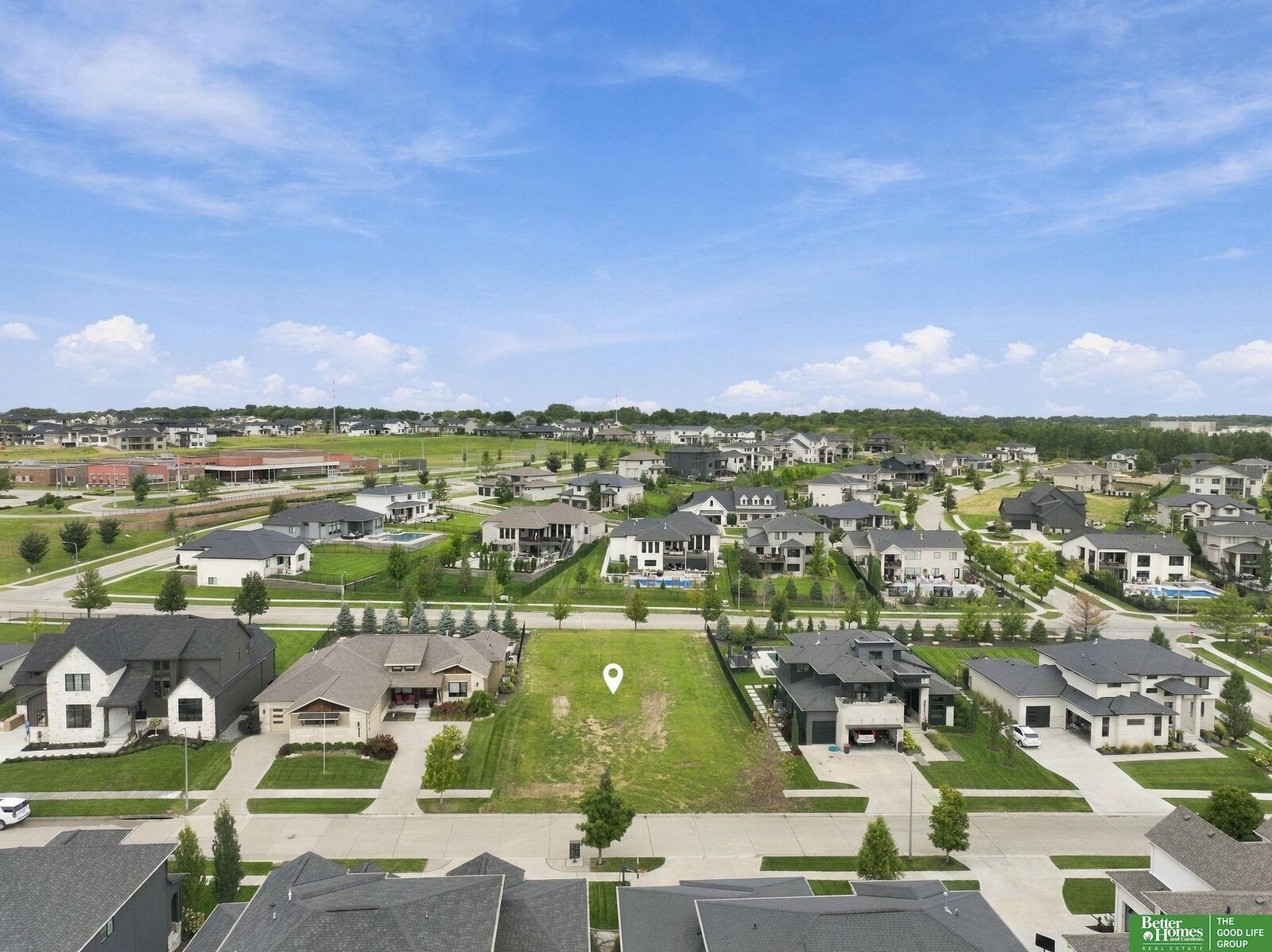Property Photo: 21414 B Street NE 68022
