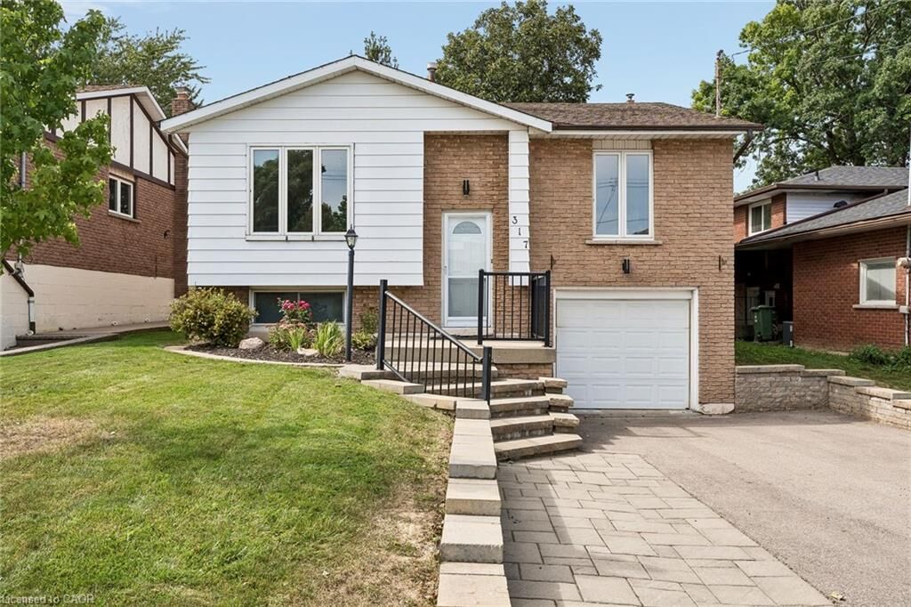 Property Photo:  317 Rexford Drive  ON L8W 1W2 