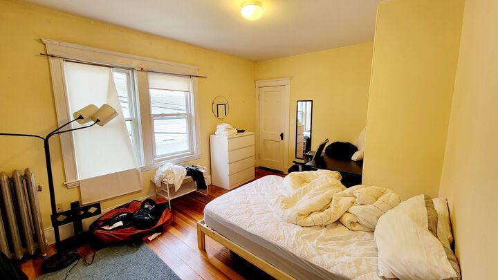Property Photo:  31 Leonard St 2  MA 02144 