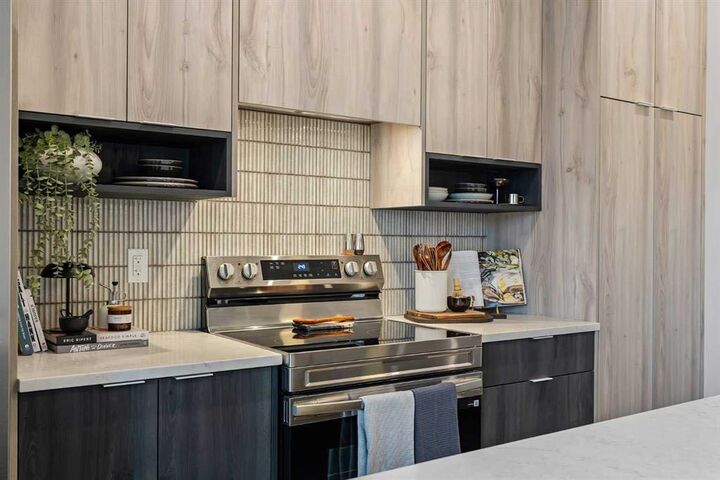 Property Photo:  7158 Rangeview Avenue SE  AB T3S 0S5 