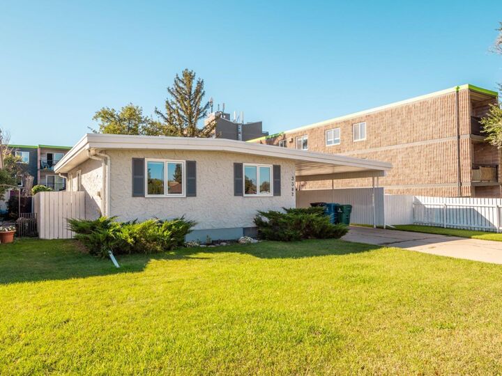 Property Photo:  3302 20th Avenue S  AB T1K 3M7 