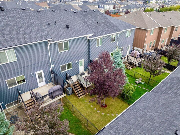 Property Photo:  834 Nolan Hill Boulevard NW  AB T3R 0W1 