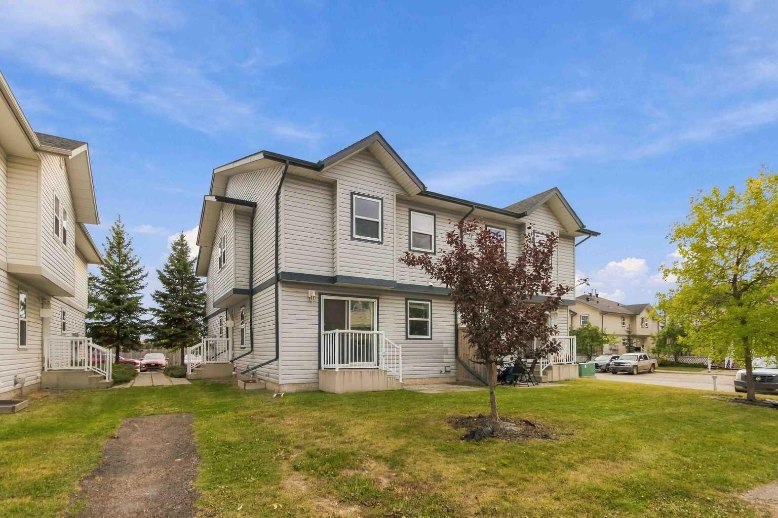 Property Photo:  100 St. Laurent Way 44  AB T9K 1R4 
