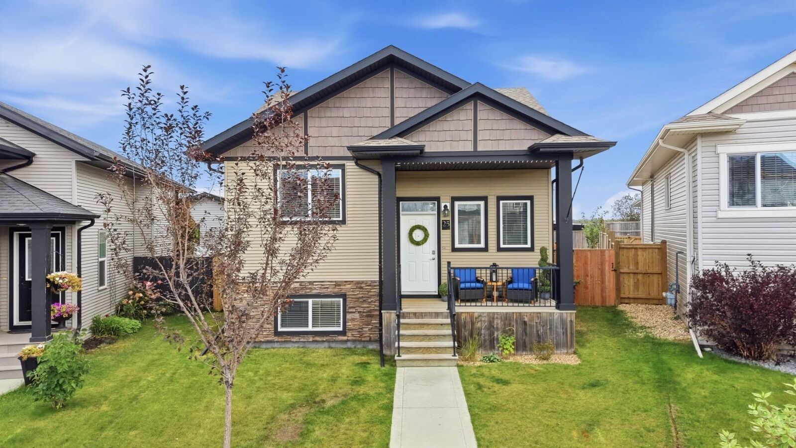 Property Photo:  25 Richfield Crescent  AB T4S 0K1 