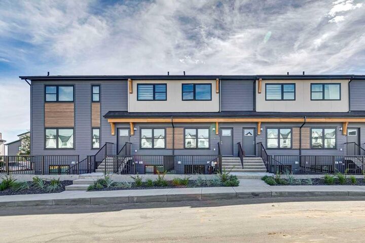 Property Photo:  135 Mahogany Parade SE 1112  AB T3M 4K2 