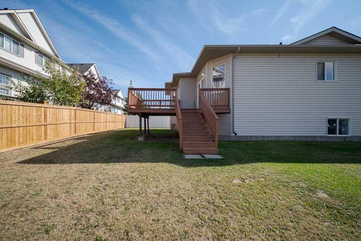 Property Photo:  233 Wilson Drive  AB T9H 5R4 