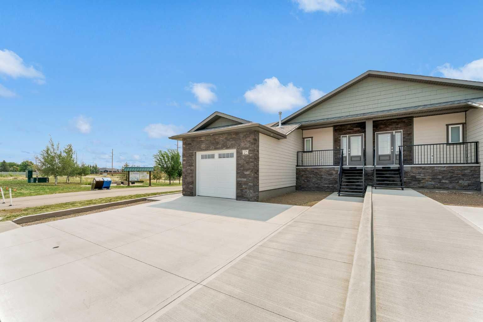Property Photo:  179 Sierra Road NW  AB T1B 0R6 