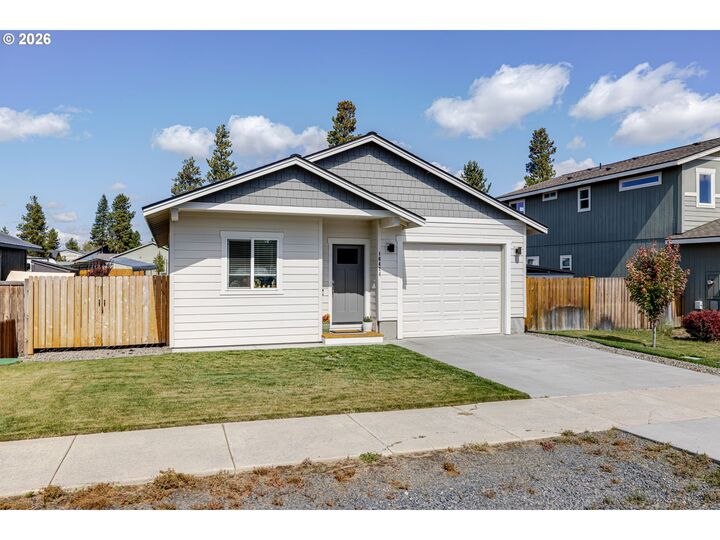 Property Photo: 16424 Bassett Dr OR 97739