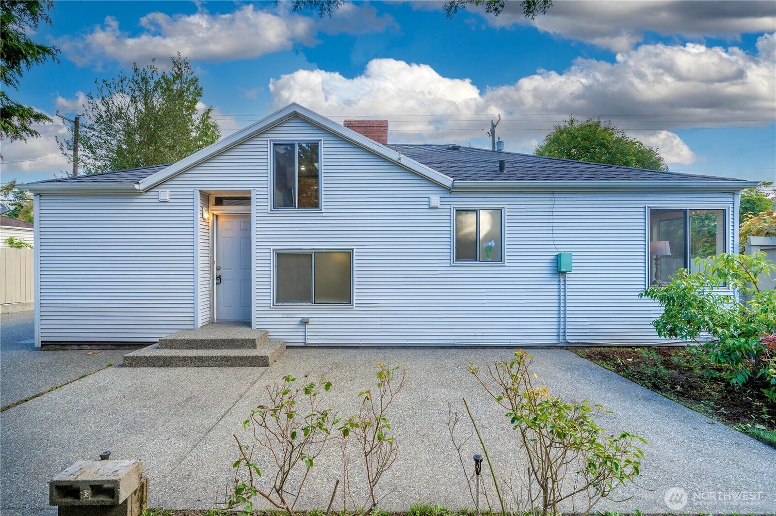Property Photo:  10131  3rd Avenue NW A  WA 98177 