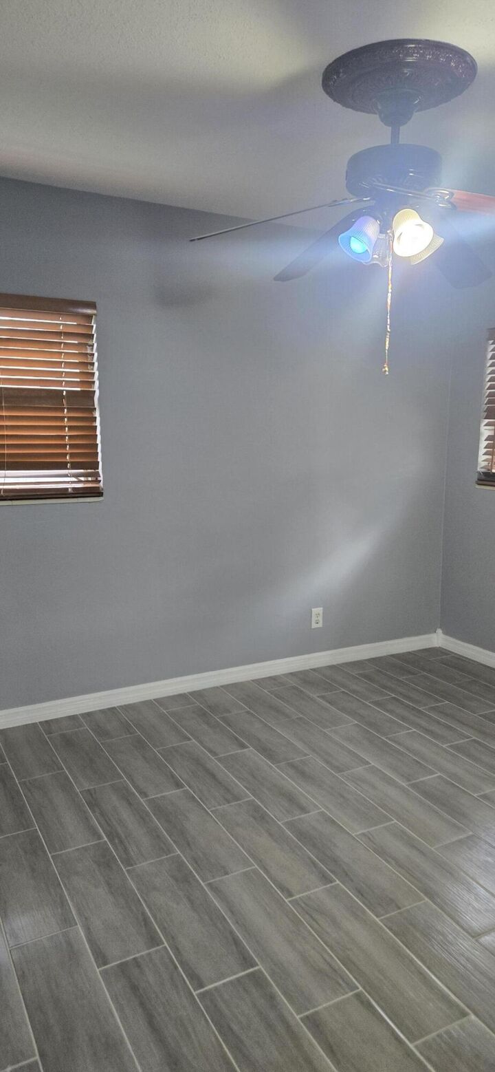 Property Photo:  1408 W Broome Street  FL 33462 