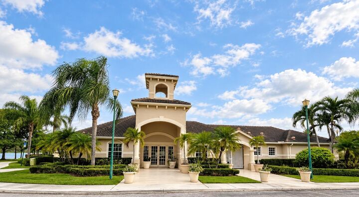 Property Photo:  5021 Wiles Road Apt 301  FL 33073 