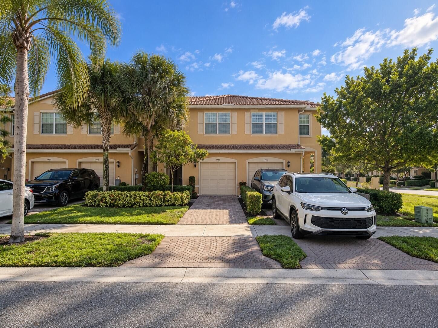 Property Photo: 5984 Monterra Club Drive NW FL 33463