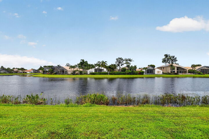 Property Photo: 7485 Carmela Way FL 33446