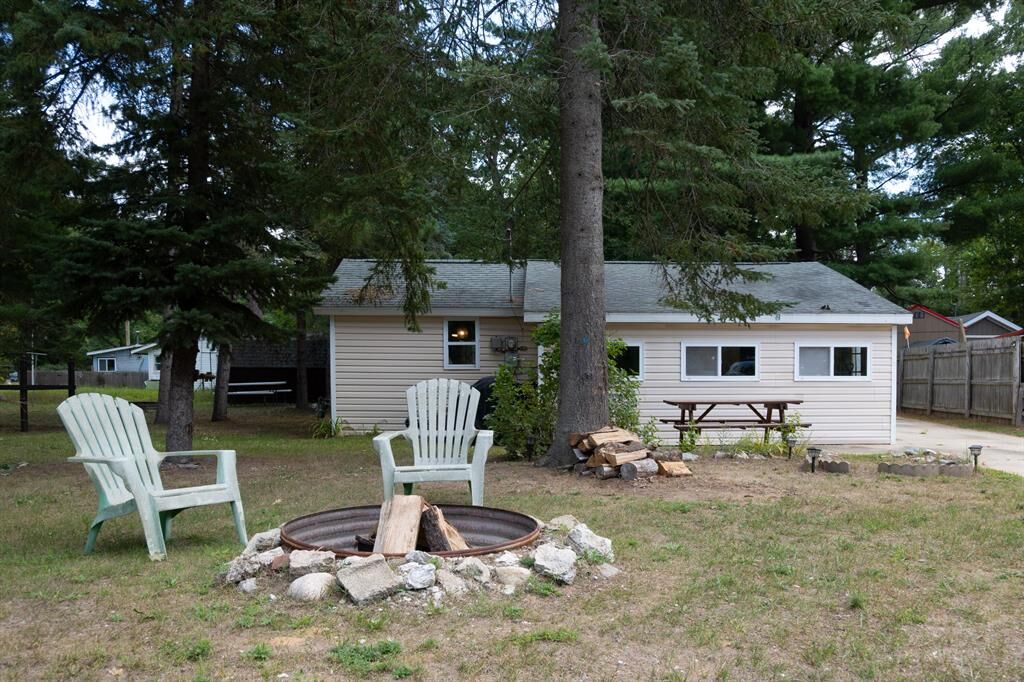 Property Photo: 410 Silver Lake Drive MI 48632