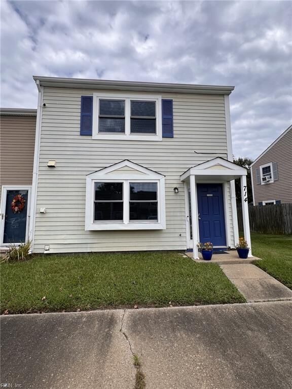 Property Photo: 714 Spence Cir VA 23462