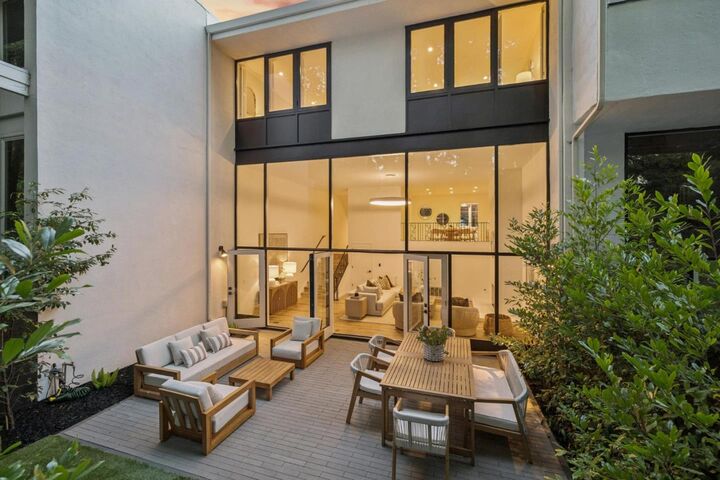 Property Photo:  140 Stone Pine Lane  CA 94025 