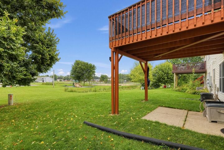 Property Photo:  507 Trailside Drive  WI 53532 