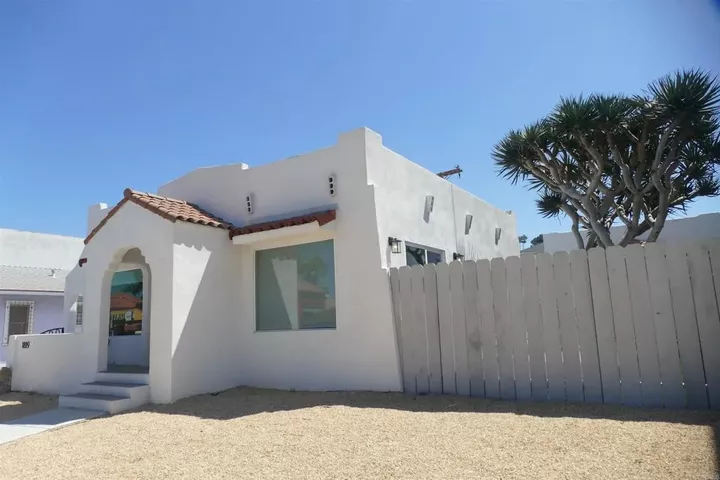 Property Photo:  1817-1819 Sunset Cliffs Blvd  CA 92107 