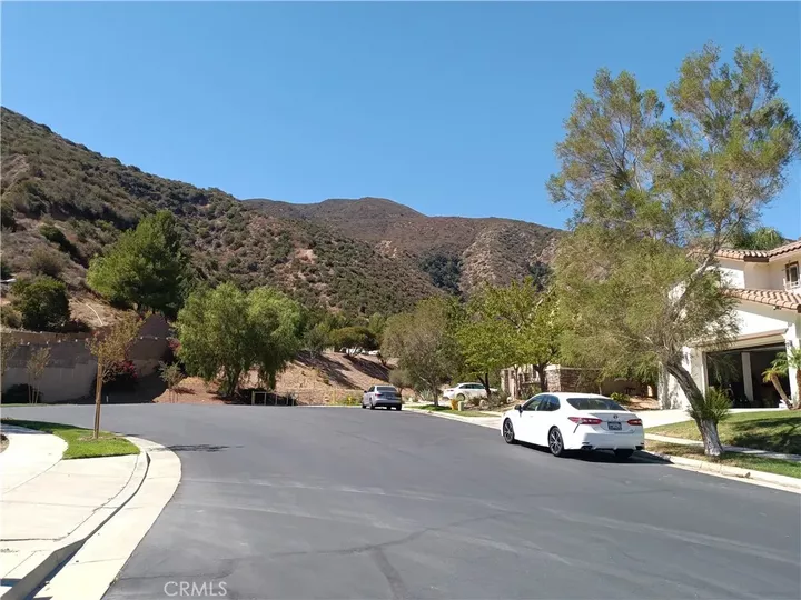 Property Photo:  2598 Bulrush  CA 92882 
