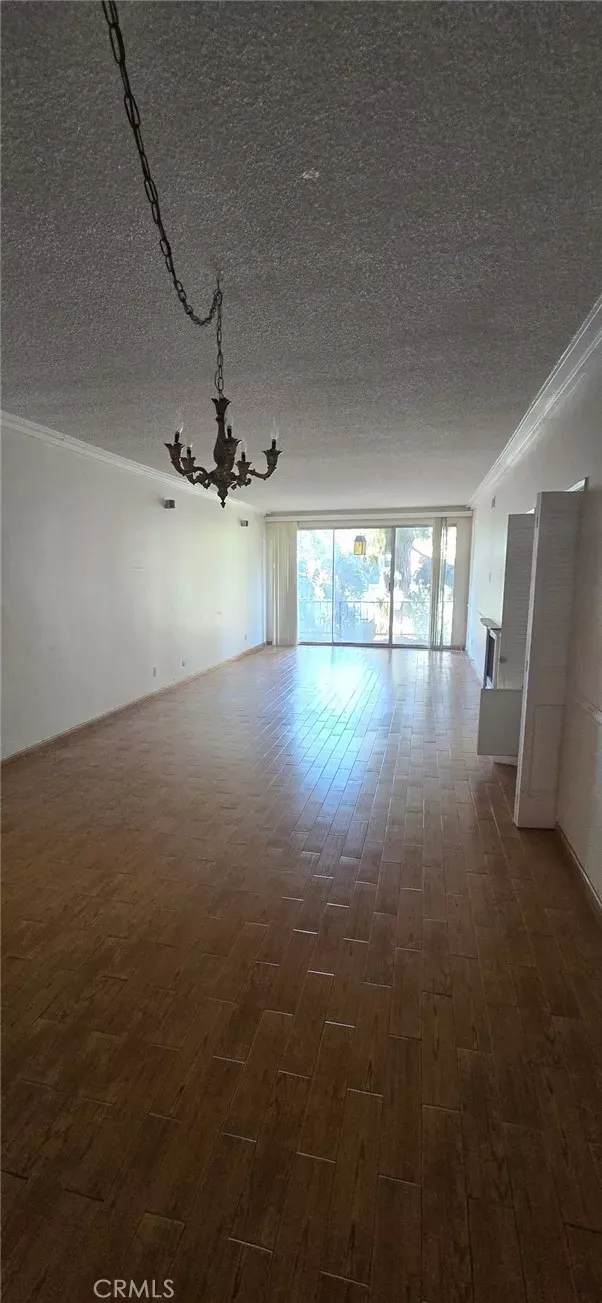 Property Photo:  400 S La Fayette Park  CA 90057 
