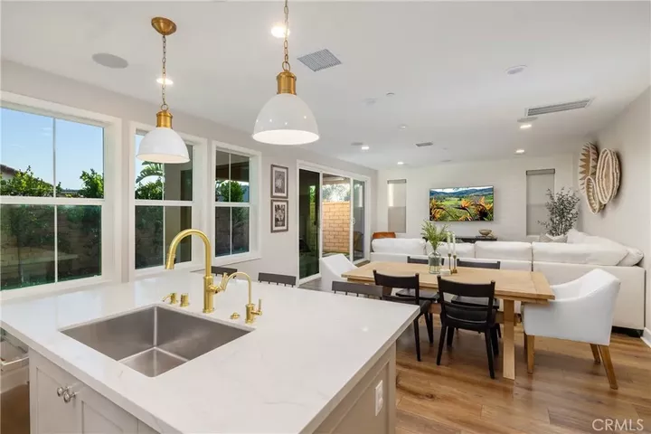 Property Photo:  1249 E Providence Loop  CA 92870 