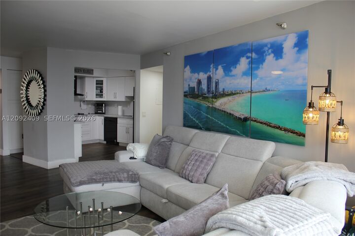 Property Photo:  3500 Mystic Pointe Dr 1907  FL 33180 