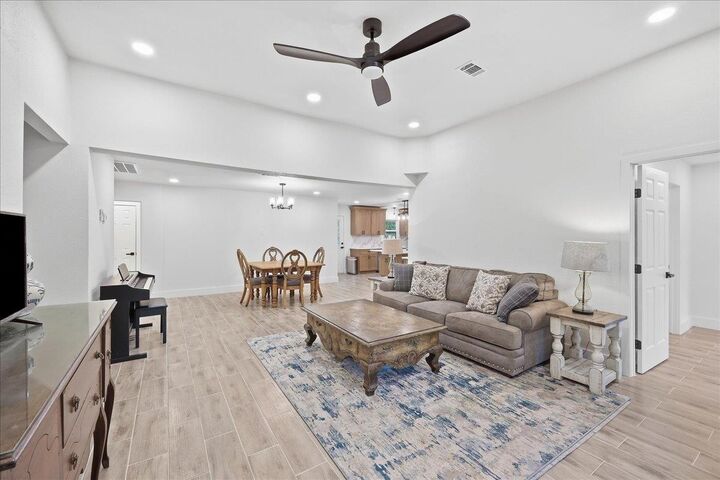 Property Photo:  232 Cr 4182  TX 77632 