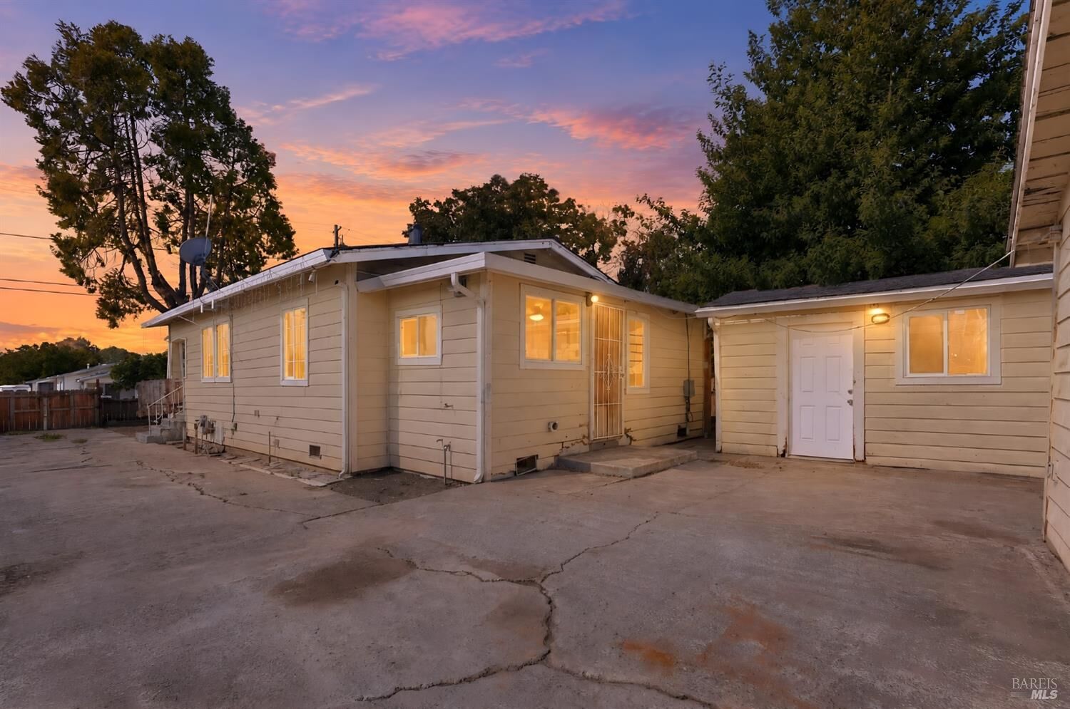 Property Photo: 4 Woodrow Avenue CA 94590
