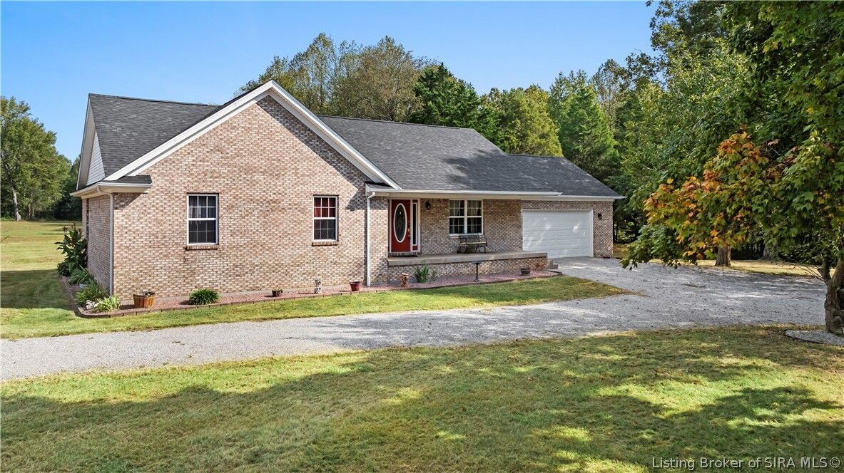 Property Photo: 3279 E Lovers Lane IN 47170