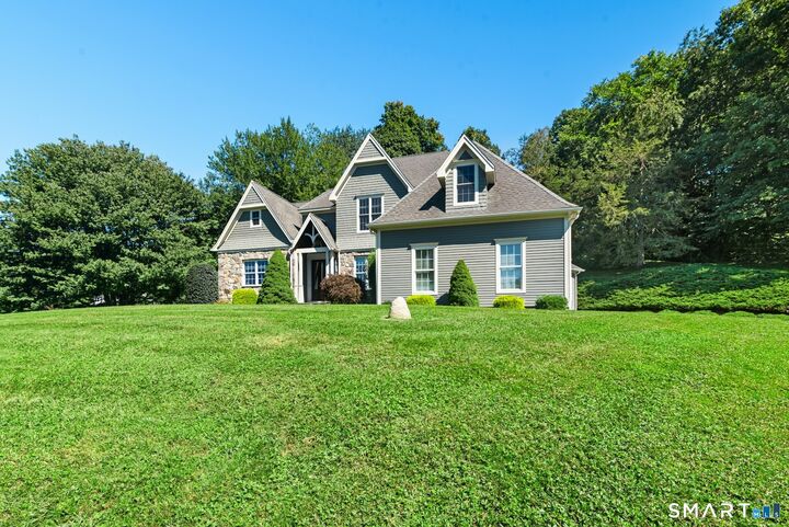 Property Photo:  5 Wentworth Drive  CT 06470 