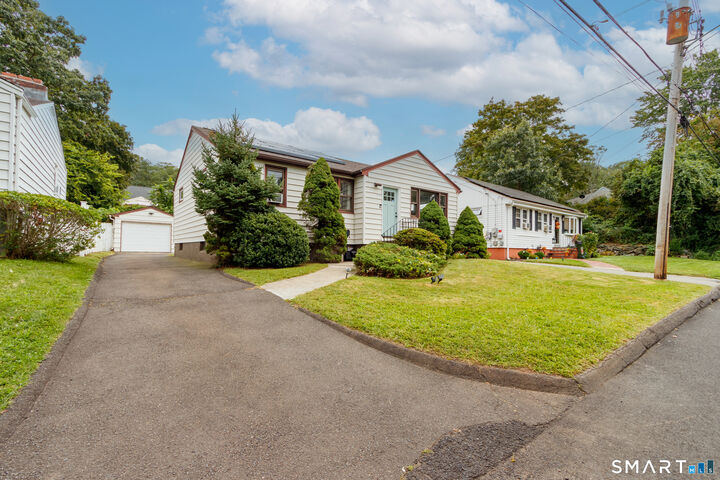 Property Photo: 415 Painter Drive CT 06516