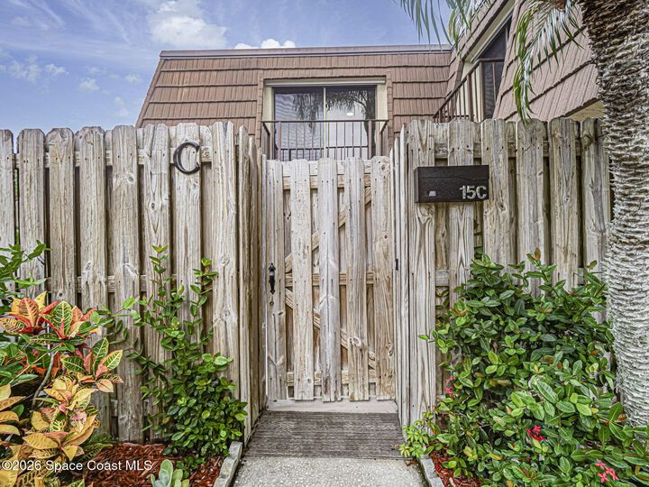 Property Photo:  1166 6th Avenue  FL 32960 